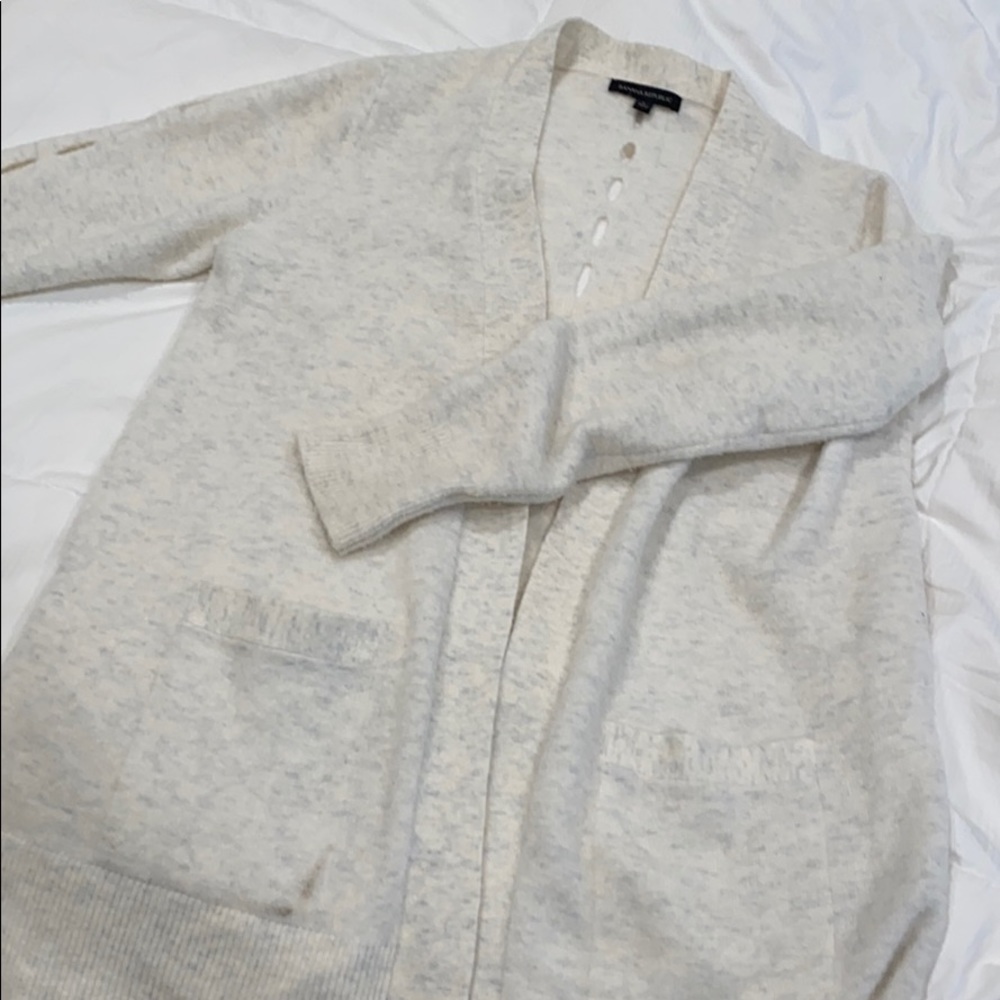 Beautiful unique Banana Republic Wool Cardigan